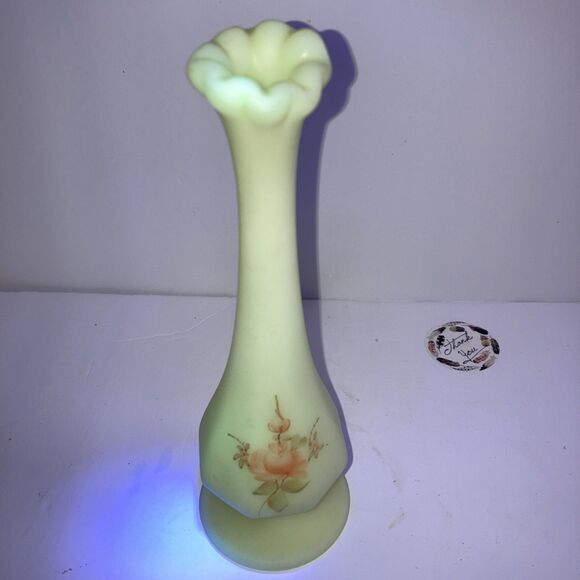 Fenton Uranium Glass Single Flower Vase with Inclusions at Base - Picture 2 of 4